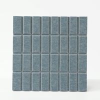 Panneau mural acoustique à fentes, design rainuré, en fibre de polyester insonorisante pour hall d'hôtel et utilisation en cinéma