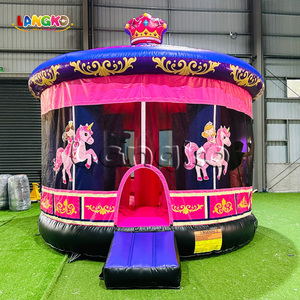 Castello Gonfiabile a Tema Principessa con Giostra, Casa Gonfiabile Commerciale in PVC per Feste per Bambini - Product Image 1