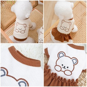 เสื้อผ้าคู่รักสไตล์เกาหลีน่ารักสำหรับสุนัขและแมว เสื้อเชิ้ต กระโปรง ชิวาวา ยอร์คเชียร์ พั๊ก ทำจากโพลีเอสเตอร์ ใส่สบายทุกตัว - Product Image 5
