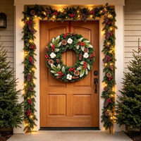 Couronne de Noël floquée en pin mélangé, classique et élégante, pour porte d'entrée et fêtes - Prix de gros