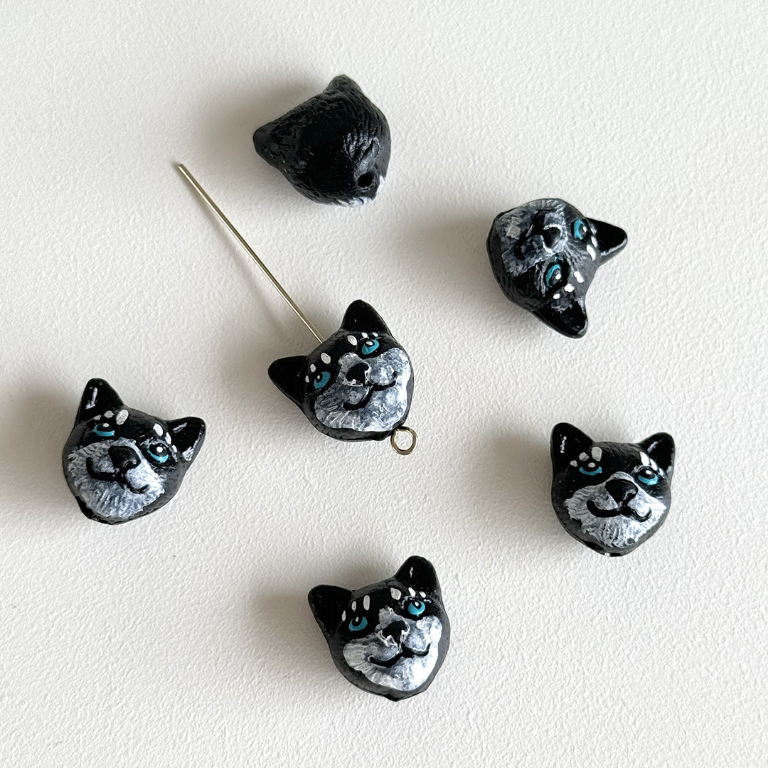 Cabeza de gato negro (13 mm)