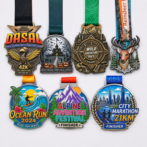 Médailles de Sport Personnalisées Marathon 42K 21K Défi Alpin Alliage de Zinc 3D Émail Récompenses Finisseur - Product Image 1