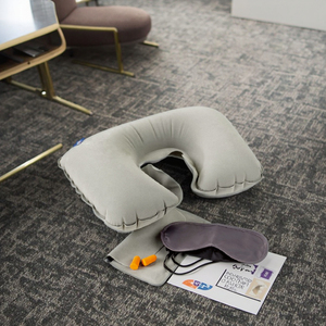 Desain baru bantal tiup perjalanan <span class=keywords><strong>Kit</strong></span> tidur disesuaikan penerbangan <span class=keywords><strong>Kit</strong></span> perjalanan termasuk Masker Mata, Earplug, perjalanan kenyamanan Set - Product Image 3