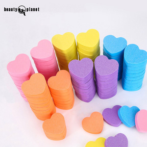 .<span class=keywords><strong>Beauty</strong></span> <span class=keywords><strong>Planet</strong></span> ฟองน้ำรองพื้นรูปหัวใจแบบมืออาชีพพัฟเครื่องสำอางแบบนุ่มฟูฟองน้ำสำหรับทำความสะอาดผิวหน้าฟองน้ำความงามชิ้นเดียว - Product Image 4