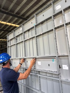 Panel de Encofrado de Aluminio para Construcción de Edificios de Hormigón - Product Image 4