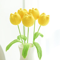 Bouquet de fleurs tressées fait main en laine, tulipes artificielles créatives, fleur éternelle, cadeau pour la remise des diplômes, Halloween, Noël