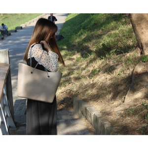 Nueva Bolsa de Playa, Bolso de Mano de Moda para Mujer, Bolsos de Hombro Femeninos Impermeables, Bolsa de Compras Desplegable Tipo Dumpling 2025 - Product Image 3
