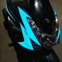 Autocollants décoratifs électroluminescents à haute luminosité pour moto avec lumière constante ou effet de clignotement automatique