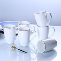 Fournisseur de tasses à sublimation personnalisées pour eau et lait, tasse à café en céramique blanche à sublimation avec bord noir