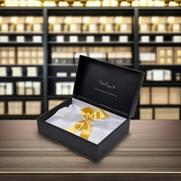 Boîte d'expédition de chemise de costume personnalisé de luxe feuille d'or estampage gaufrage papier carton ondulé emballage postal de costume de luxe durable