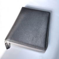 Carpeta de archivos de Padfolio de cuero PU con cremallera A4 personalizada con bolsillo con cremallera y portatarjetas para organización