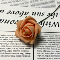 Vente d'usine, grande taille, rose en mousse PE de 4 cm avec tige, décoration de gâteau de mariage, fleurs en mousse