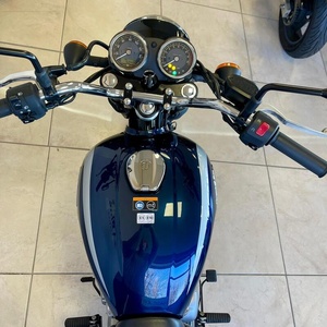 Moto Cruiser Premium W 230 Modèle 2025 230cc 6/2025 Vitesse 61-80km/h 143kg - Product Image 1