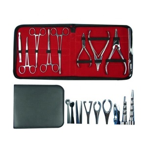 Kit d'outils de <span class=keywords><strong>piercing</strong></span> corporel jetable avec aiguilles en acier inoxydable, pince à billes et pinces - Product Image 1