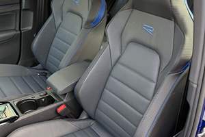 <span class=keywords><strong>Volkswagen</strong></span> <span class=keywords><strong>Golf</strong></span> USADO DISPONIBLE PARA LA VENTA - Product Image 5