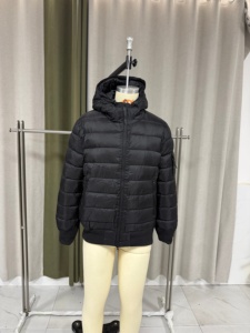 Chaqueta Acolchada con Capucha para Hombre, Abrigo de Invierno a Prueba de Viento, Color Sólido, Ropa Exterior Informal, Relleno de Poliéster, Corte Regular - Product Image 5