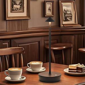 مصباح طاولة قابل لإعادة الشحن، إضاءة ليد إبداعية تعمل باللمس للمطاعم والفنادق والمقاهي، مصباح طاولة بينا برو، مصباح مكتب زخرفي - Product Image 4