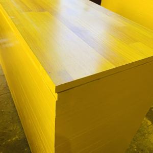 Panel Konstruksi Plywood Profesional 3 Lapis Warna Kuning untuk Luar Ruangan, E-commerce, Ketebalan 0.5mm, Toleransi WBP, Lem WBP, Formaldehida E1 - Product Image 2