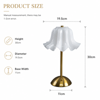 Lampe de table LED portable de luxe en métal avec contrôle tactile, intensité réglable, sans fil, rechargeable sur batterie pour mariage, chambre, restaurant