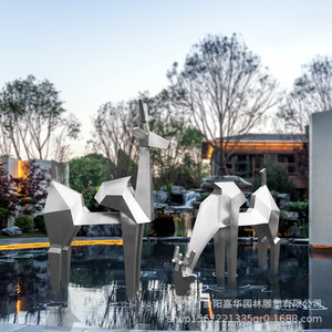Escultura Geométrica de Ciervo en Acero Inoxidable para Montaje en Suelo, Decoración Moderna para Jardín - Product Image 2