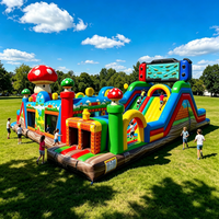 Château gonflable parent-enfant avec toboggan, parcours d'obstacles amusants pour enfants en plein air