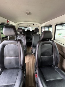 รถบัสท่องเที่ยวมือสองจากจีน ใช้เครื่องยนต์เบนซิน 9 ที่นั่ง ราคาถูก - Product Image 3