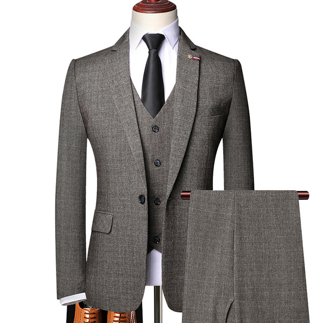 Wholesale Slim Fit Men's 3-Piece Suit Set Elegant Business Formal Blazer Jacket Vest Pants Wedding Groom Tuxedos