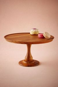 Support à gâteau décoratif en bois avec finition dorée pour la présentation de gâteaux et la décoration de table de desserts - Product Image 2