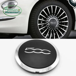 Enjoliveur <span class=keywords><strong>de</strong></span> <span class=keywords><strong>roue</strong></span> argenté 133 mm pour <span class=keywords><strong>Fiat</strong></span> <span class=keywords><strong>500</strong></span>, jeu d'enjoliveurs <span class=keywords><strong>de</strong></span> moyeu central <span class=keywords><strong>de</strong></span> <span class=keywords><strong>roue</strong></span> 68078419AC 68078421AC, cache-poussière, remplacement d'enjoliveur <span class=keywords><strong>de</strong></span> moyeu <span class=keywords><strong>de</strong></span> <span class=keywords><strong>roue</strong></span> 51884863 - Product Image 4