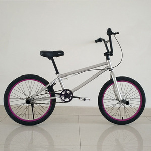 Vélo de performance acrobatique BMX de 20 pouces avec 4 leviers pour des cascades de vélo fantaisistes avec un <span class=keywords><strong>look</strong></span> coloré et élégant - Product Image 2