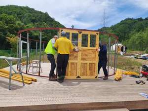 2025 nouveau luxe moins cher <span class=keywords><strong>prix</strong></span> d'expédition mongol toile tente en plein air glamping Camping yourte maison cloche tentes à vendre - Product Image 3