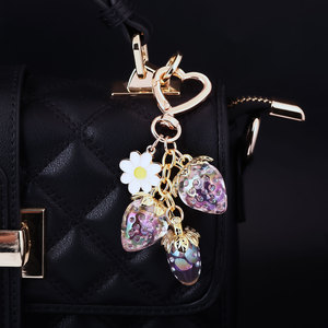 Wholesale Kawaii Vintage Style Crystal Keychain Strawberry &amp; Daisy Design Alloy <strong>Key</strong> <strong>Ring</strong> <strong>Accessories</strong> for Girls for Purse Gift - Product Image 3