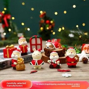 Décorations de Noël, figurines artisanales mignonnes en résine de Père Noël et de rennes, ornements de bureau fabriqués en Chine, sans motif - Product Image 3