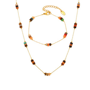 Ensemble <span class=keywords><strong>collier</strong></span> et bracelet en pierres naturelles faites à la main pour femmes, bijoux minimalistes en <span class=keywords><strong>acier</strong></span> <span class=keywords><strong>inoxydable</strong></span>, vente en gros - Product Image 4