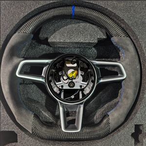 Volante de Fibra de Carbono y Alcántara de Alta Gama Personalizado para <span class=keywords><strong>Porsche</strong></span> 718 911 992 997 985 981 <span class=keywords><strong>Cayman</strong></span> Boxster Taycan - Product Image 1