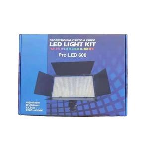 كاميرا تيك توك احترافية ثنائية اللون رائعة لإضاءة الفيديو في الاستوديو قابلة للحمل طراز 600 <span class=keywords><strong>Pro</strong></span> من سلسلة Led <span class=keywords><strong>Pro</strong></span> - Product Image 1