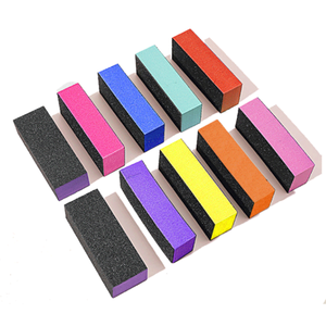 Bloque de Pulido de Uñas de Esponja Negra de Tres Lados con Logotipo Personalizado, Herramienta de Pulido Suave para Manicura - Product Image 6