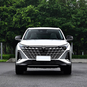 Nouveau <span class=keywords><strong>SUV</strong></span> Changan UNI-Z 2026 de taille moyenne, véhicule essence durable, conduite à gauche, à vendre avec dépôt - Product Image 2