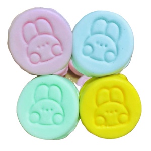Jouets anti-stress squishy à montée lente en forme de gâteau de lapin mignon quatre couleurs Rednote PU Kawaii, petits jouets à presser pour cadeaux - Product Image 6