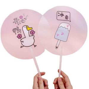 Éventail en plastique transparent personnalisé avec impression de slogan et design sur mesure pour concert - Product Image 6