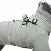 Manteau réfléchissant rembourré pour chien avec harnais intégré, veste d'hiver chaude à quatre pattes pour petits chiens (Teddy, Poodle, Schnauzer)