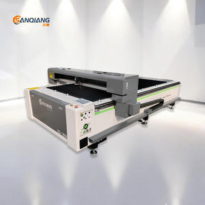 Machine de découpe laser SQ Factory Director 130W 1325 4*8ft pour découpe de bois, contreplaqué, MDF avec haute vitesse - Product Image 1