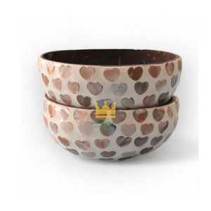 Luxury Handmade Unique Hand-Inlaid Mother of Pearl <b>Coconut</b> <b>Shell</b> Bowls Organic Vegan Friendly Salad Bowls for Gift - Product Image 3