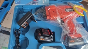 Pistolet automatique puissant et large pour le ligaturage des barres d'armature, prend en charge des barres jusqu'à 34 mm d'épaisseur, se fait en 0,8 seconde, robuste et durable - Product Image 2