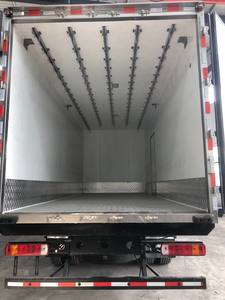 CARRYMAN Personnalise un panneau sandwich en FRP haute performance de <span class=keywords><strong>80</strong></span> à 100 <span class=keywords><strong>mm</strong></span> pour carrosserie de camion frigorifique, pour remorque alimentaire Dongfeng, capacité de 1 à 15 tonnes - Product Image 5