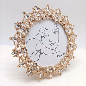 Manufacturers Wholesale Elegant Vintage Pearl Round Luxurious <b>Wall</b> Photo <b>Frame</b> for Hotels - Product Image 1
