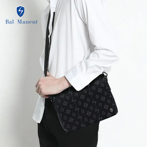 Sacs Bandoulière pour Hommes en Cuir de Qualité Façon Mode, Sacs Messager Personnalisés, Sacs à Bandoulière Transversale Personnalisables avec Logo - Product Image 5