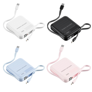 Power Bank 10000mAh Polymer Battery Core Banques d'alimentation de grande capacité avec logo personnalisé - Product Image 1