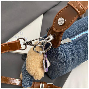 <span class=keywords><strong>Borsa</strong></span> a <span class=keywords><strong>Tracolla</strong></span> in Denim Ispirata al Vintage con Motivo Orso, <span class=keywords><strong>Borsa</strong></span> Casual da Donna con <span class=keywords><strong>Tracolla</strong></span> Staccabile, Stile Hobo - Product Image 6