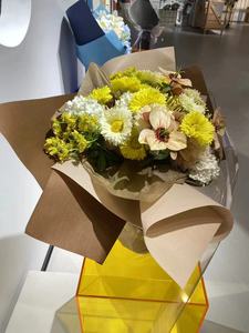 Offre Spéciale 80gsm Kaffin coréen KFZ vente en gros 100% papier d'emballage de fleurs de couleur en relief solide imperméable pour les fleurs - Product Image 6